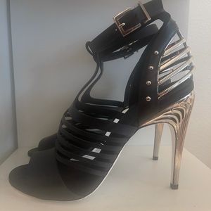 Fendi Caged Sandal Heels. Size 40
